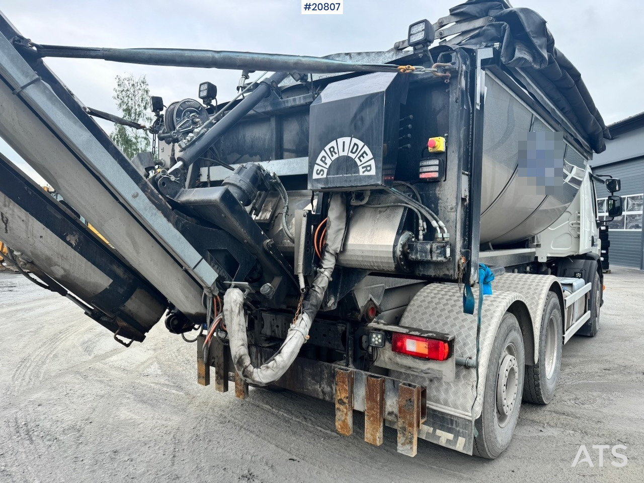 卡车, 沥青机 Volvo FE320：图22