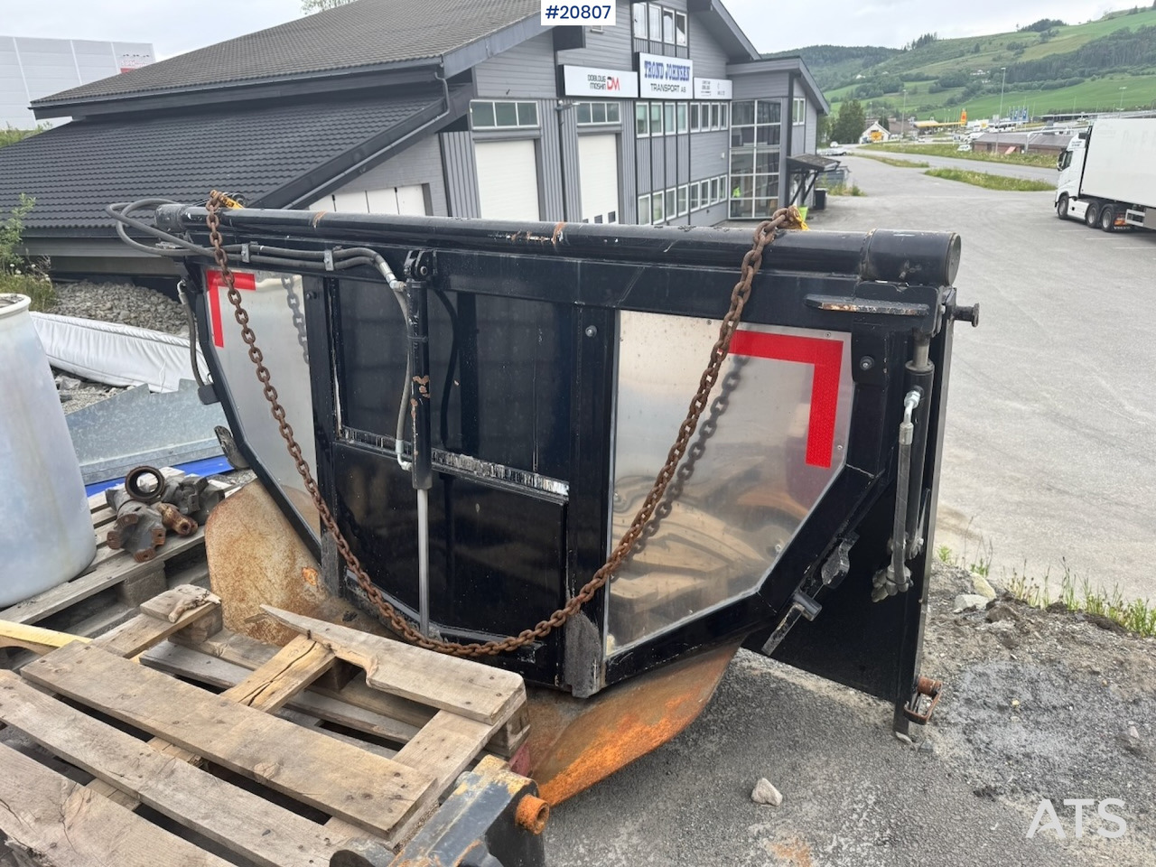 卡车, 沥青机 Volvo FE320：图47