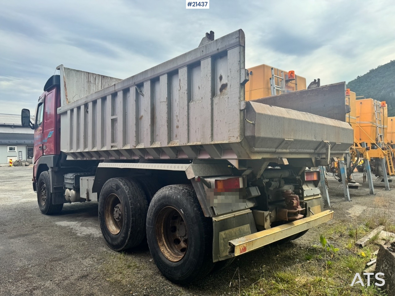Volvo FH12 420 - 翻斗车:图3 Volvo FH12 420 - 翻斗车:图3