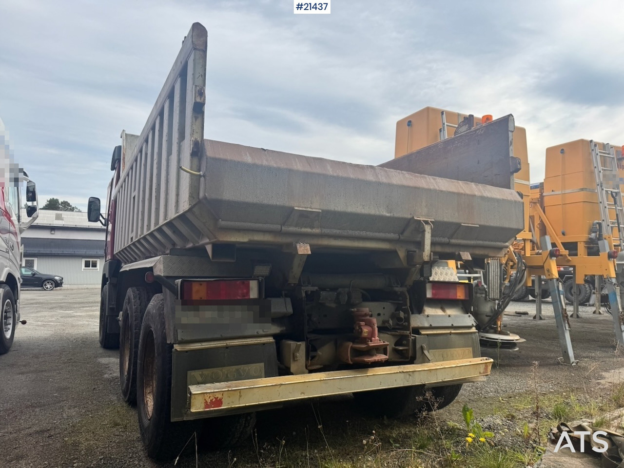 Volvo FH12 420 - 翻斗车:图4 Volvo FH12 420 - 翻斗车:图4