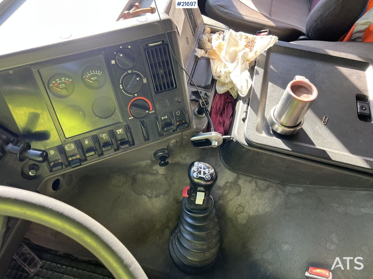 翻斗车 Volvo FH12 6x2 Tippbil：图43