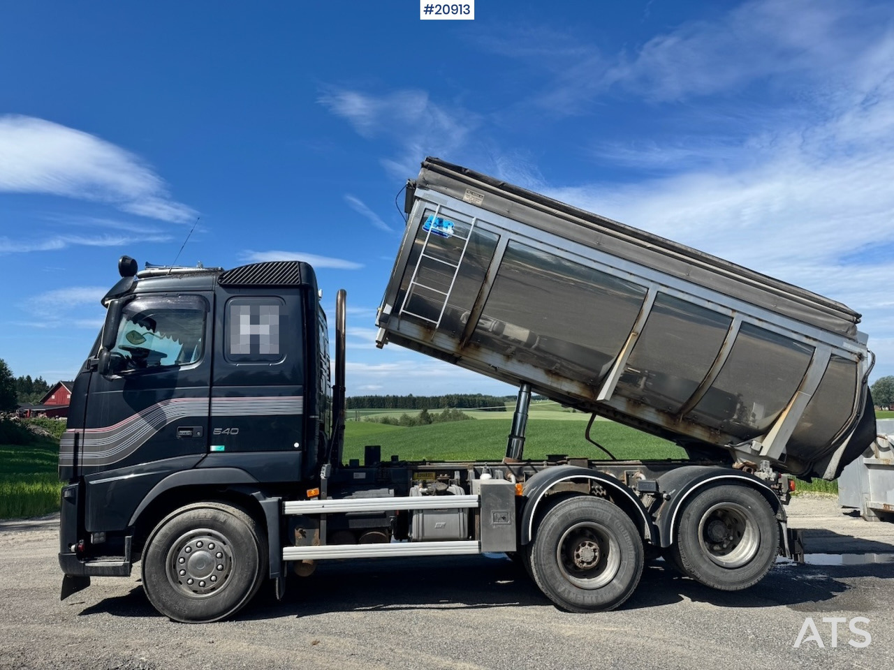 Volvo FH16 540 - 翻斗车:图2 Volvo FH16 540 - 翻斗车:图2