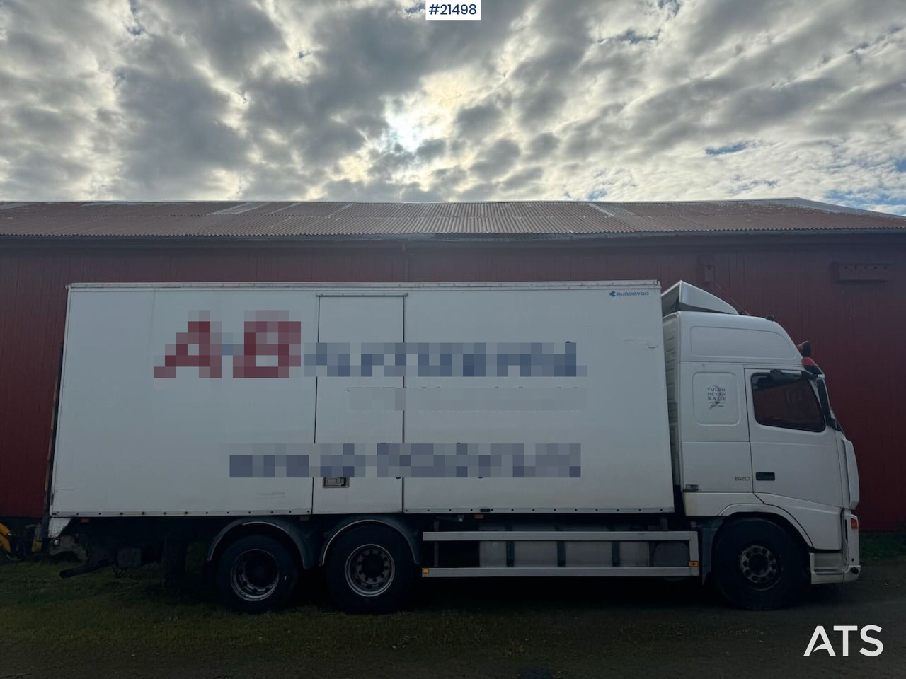 Volvo FH520 - 厢式卡车:图2 Volvo FH520 - 厢式卡车:图2