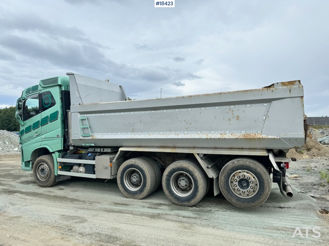 Volvo FH750 - 翻斗车:图3 Volvo FH750 - 翻斗车:图3