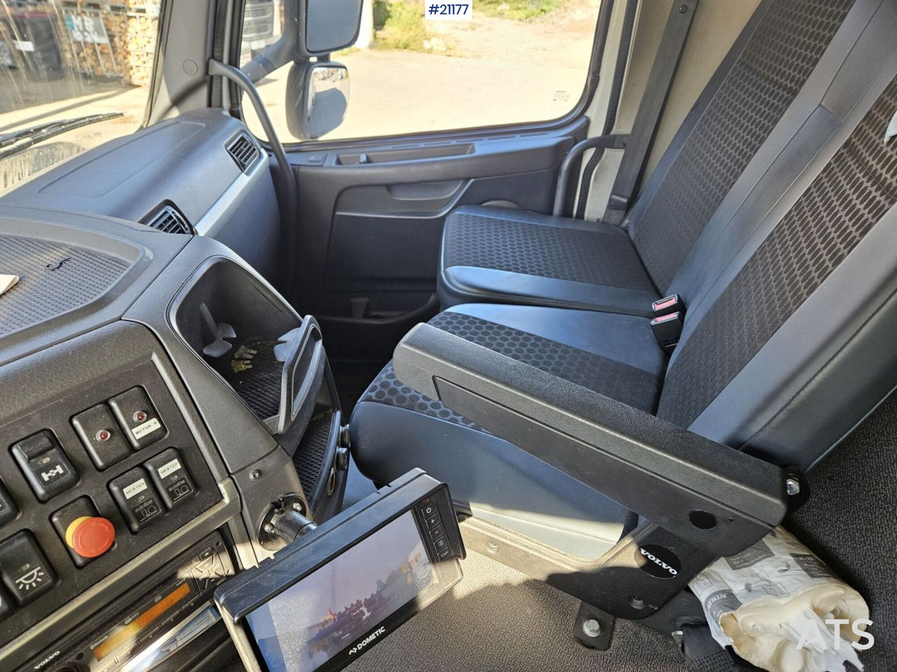 垃圾车 Volvo FM370 6x2 1-kammer komprimatorbil med Zoeller påbygg：图8