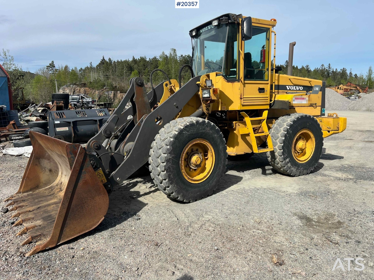 Volvo L70C - 轮式装载机:图1 Volvo L70C - 轮式装载机:图1