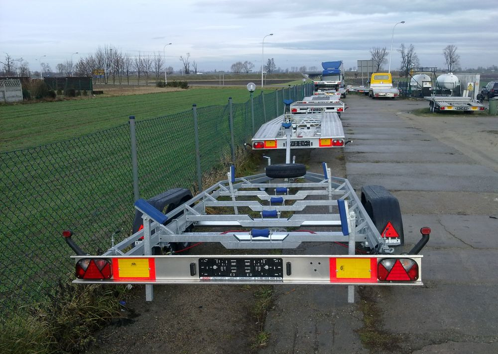 Boro PRZYCZEPA POD ŁÓDŹ! 7,30M! - 船拖车:图3 Boro PRZYCZEPA POD ŁÓDŹ! 7,30M! - 船拖车:图3
