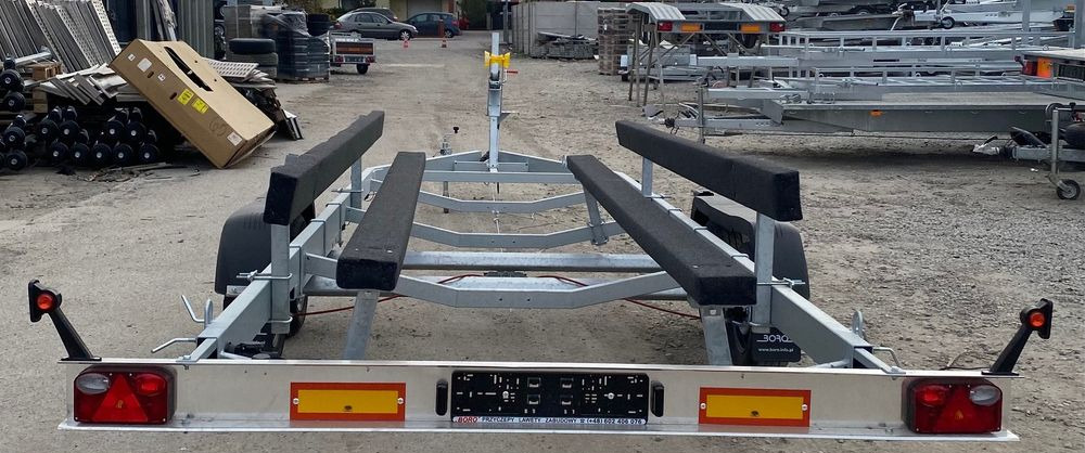 Boro PRZYCZEPA PODŁODZIOWA STYL AMERYKAŃSKI 7,30m - 船拖车:图4 Boro PRZYCZEPA PODŁODZIOWA STYL AMERYKAŃSKI 7,30m - 船拖车:图4