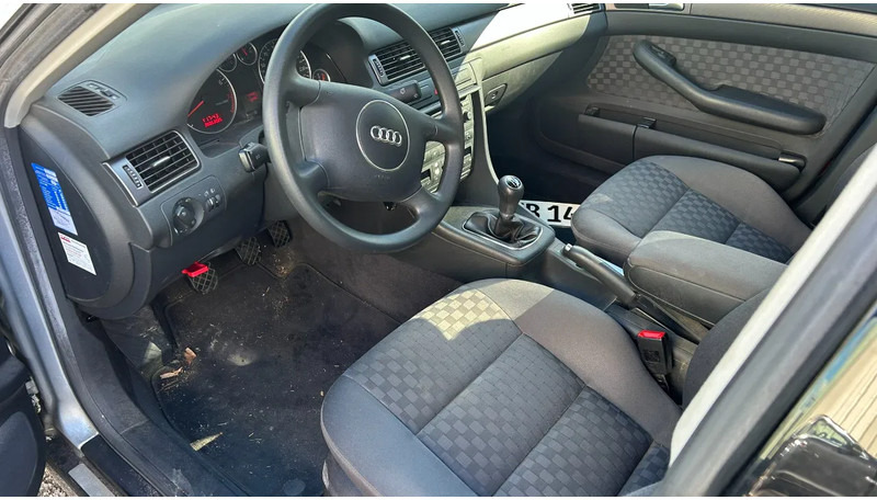 汽车 Audi 2.4 Benzine V6:图8 汽车 Audi 2.4 Benzine V6:图8