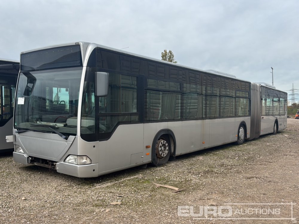 2000 Mercedes Benz CITARO 0 530G - 铰接客车:图1 2000 Mercedes Benz CITARO 0 530G - 铰接客车:图1