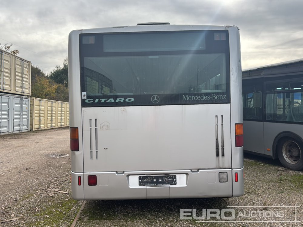 2000 Mercedes Benz CITARO 0 530G - 铰接客车:图4 2000 Mercedes Benz CITARO 0 530G - 铰接客车:图4