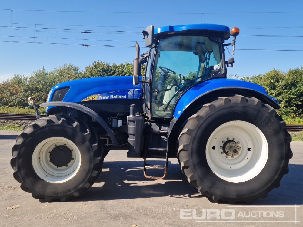 2009 New Holland T7060 - 拖拉机:图2 2009 New Holland T7060 - 拖拉机:图2