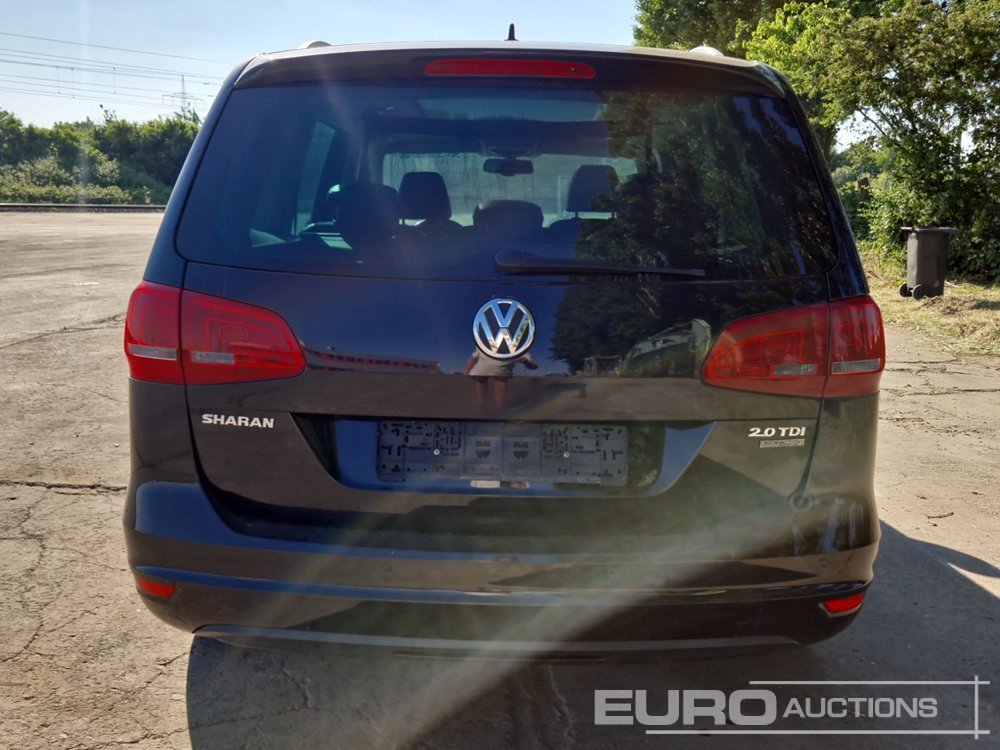 2010 Volkswagen Sharan - 汽车:图4 2010 Volkswagen Sharan - 汽车:图4