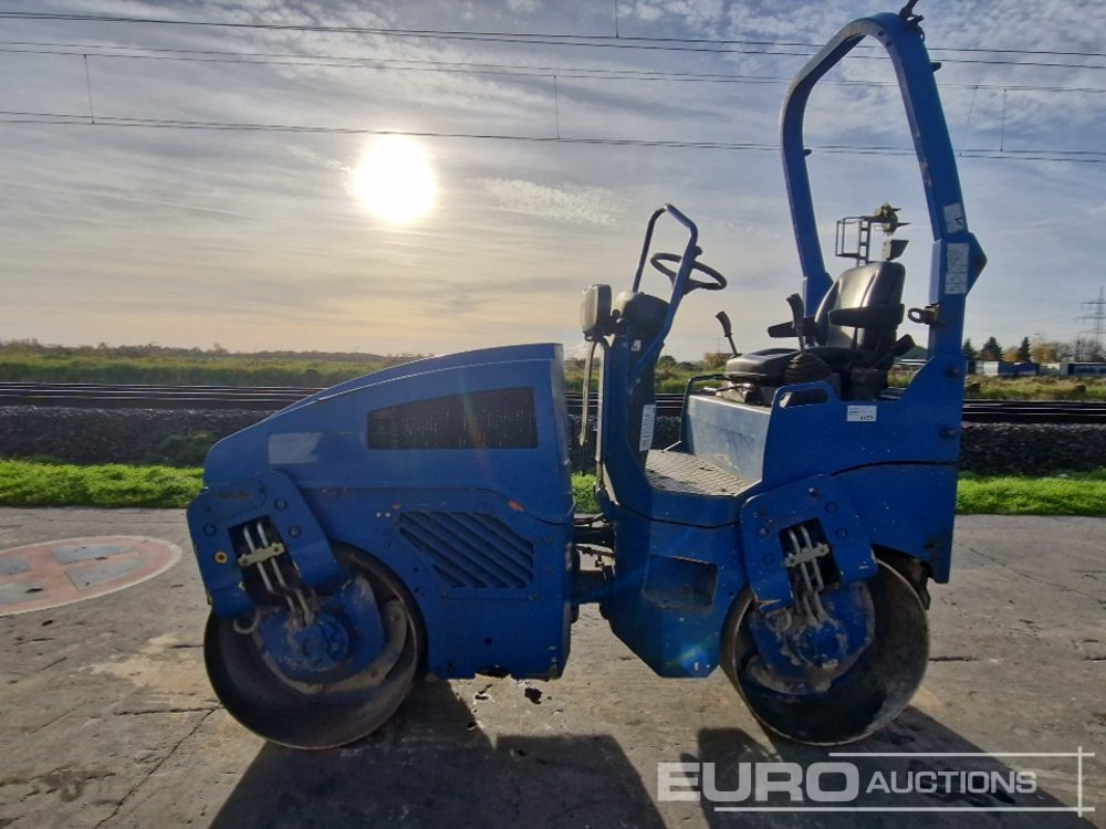 2011 Bomag BW100 AD-4 - 碾压机:图2 2011 Bomag BW100 AD-4 - 碾压机:图2