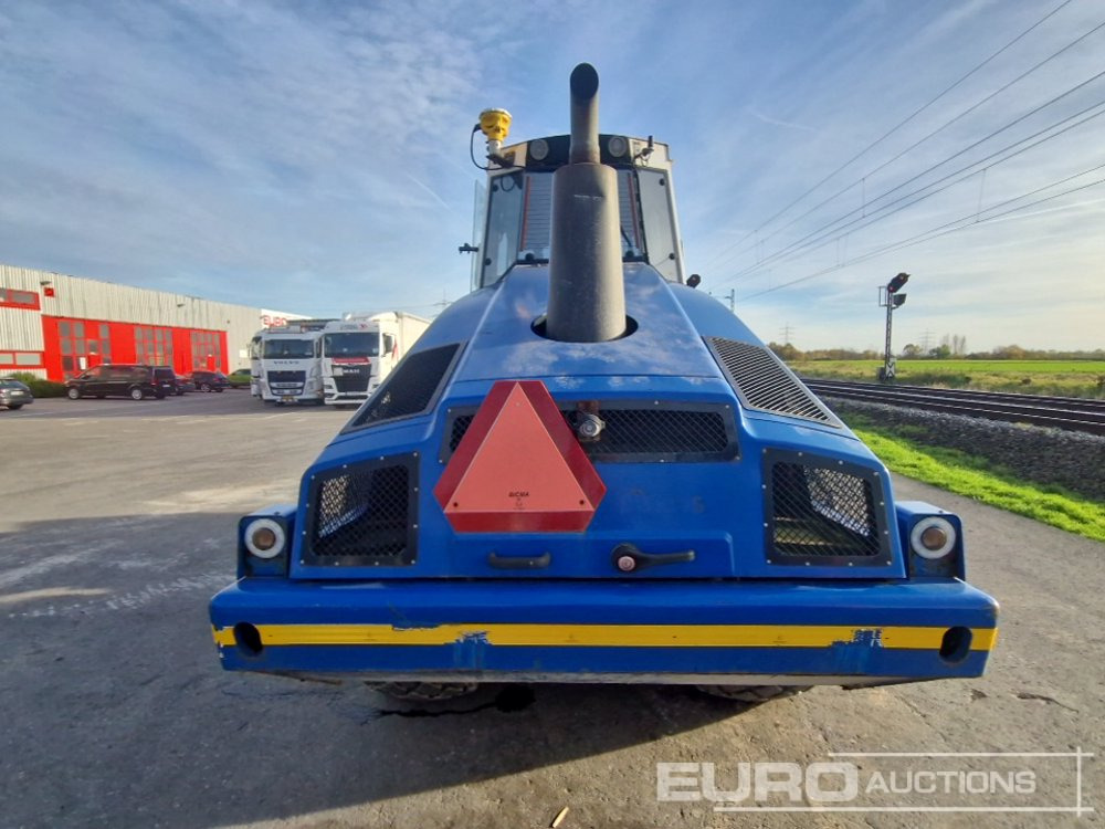 2011 Bomag BW213 D-4 - 碾压机:图4 2011 Bomag BW213 D-4 - 碾压机:图4