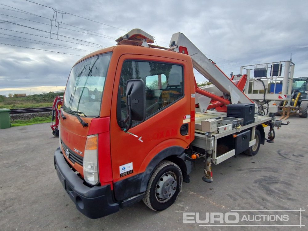 2014 Nissan Cabstar 35.12 - 车载空中平台:图1 2014 Nissan Cabstar 35.12 - 车载空中平台:图1