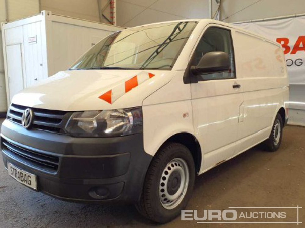 2014 Volkswagen Transporter T5 - 紧凑型面包车:图2 2014 Volkswagen Transporter T5 - 紧凑型面包车:图2