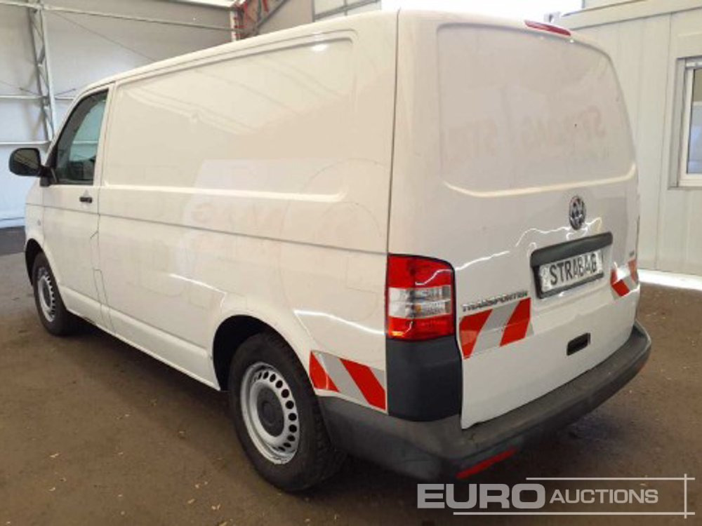 2014 Volkswagen Transporter T5 - 紧凑型面包车:图3 2014 Volkswagen Transporter T5 - 紧凑型面包车:图3