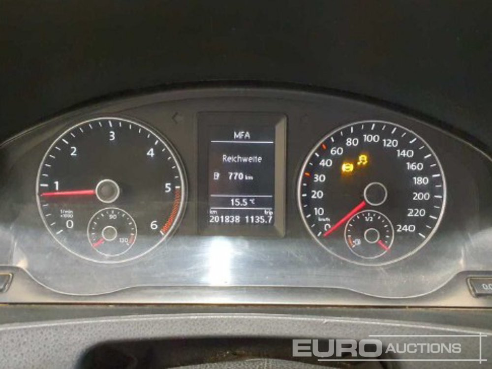 2014 Volkswagen Transporter T5 - 紧凑型面包车:图5 2014 Volkswagen Transporter T5 - 紧凑型面包车:图5