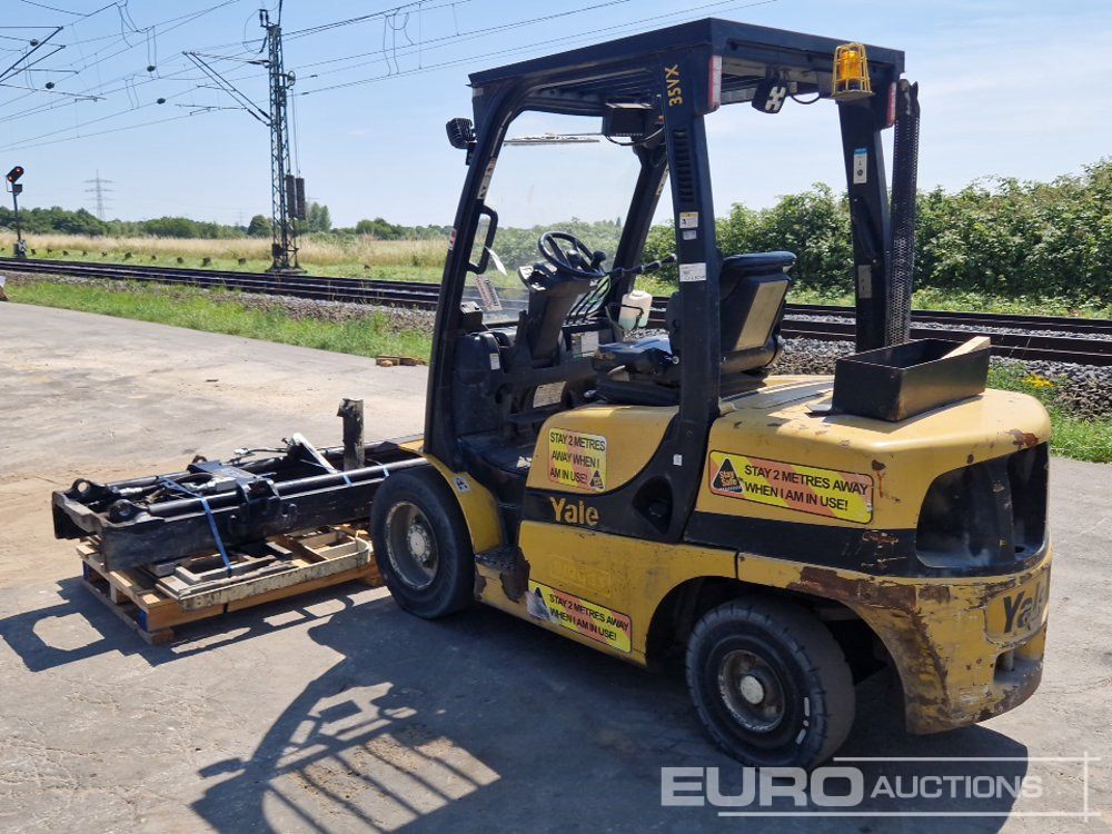 2014 Yale GDP35VX - 叉车:图3 2014 Yale GDP35VX - 叉车:图3