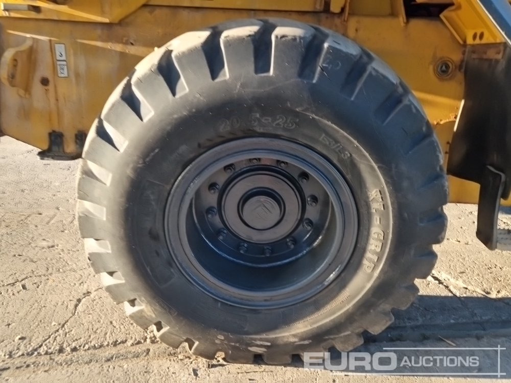 2015 JCB 427HTT4 - 轮式装载机:图4 2015 JCB 427HTT4 - 轮式装载机:图4