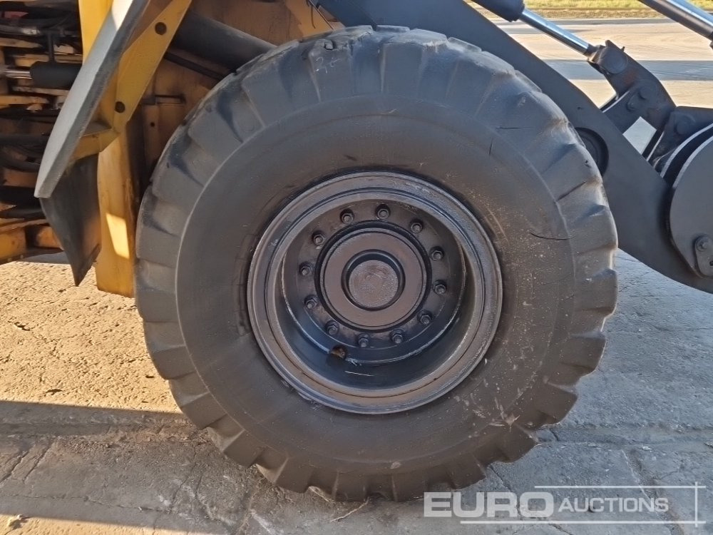 2015 JCB 427HTT4 - 轮式装载机:图2 2015 JCB 427HTT4 - 轮式装载机:图2