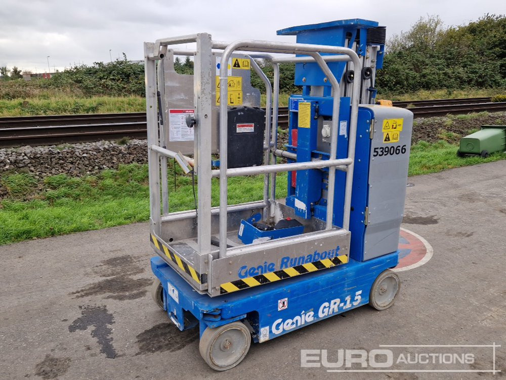 2017 Genie GR-15 - 垂直桅杆升降机:图1 2017 Genie GR-15 - 垂直桅杆升降机:图1