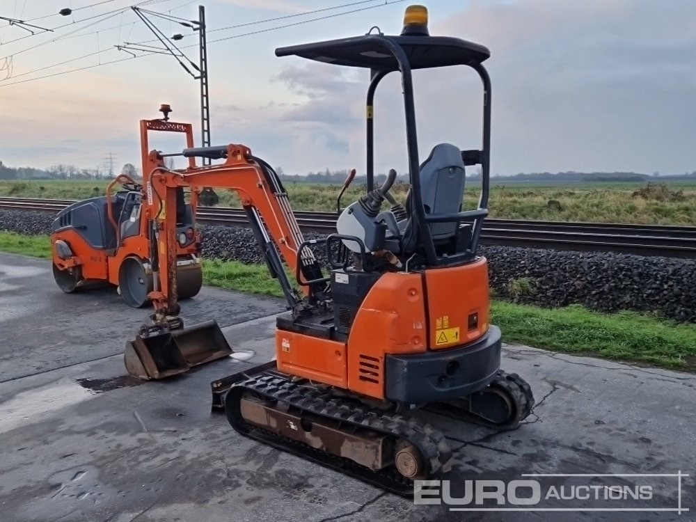 2019 Hitachi ZX19U-5A - 小型挖掘机:图3 2019 Hitachi ZX19U-5A - 小型挖掘机:图3