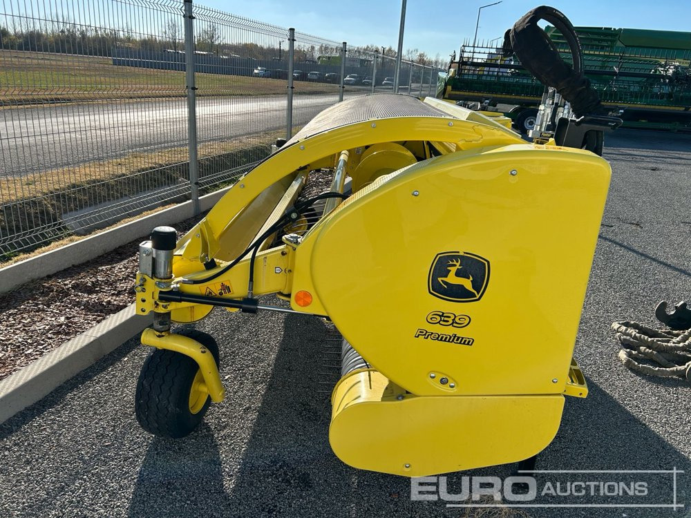 2019 John Deere 639 - 联合收割机:图4 2019 John Deere 639 - 联合收割机:图4