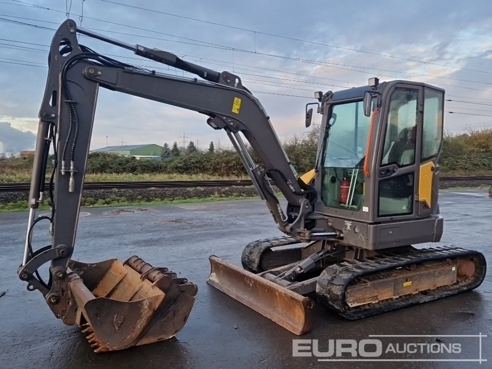 2021 Volvo ECR50F - 小型挖掘机:图1 2021 Volvo ECR50F - 小型挖掘机:图1