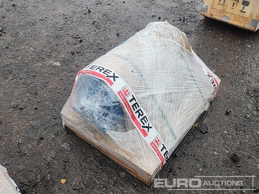 3kw Electric Motor Complete with Mounts - 建筑设备:图3 3kw Electric Motor Complete with Mounts - 建筑设备:图3