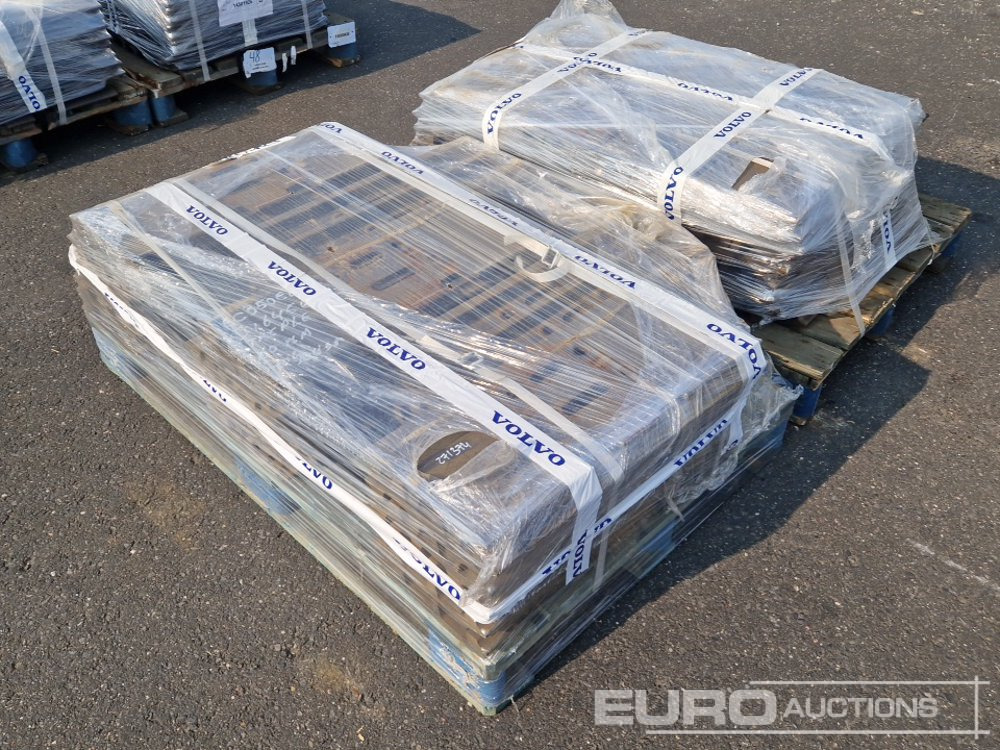 600mm Steel Track Plates, Volvo EC305/EC330 (2 of) - 备件 适用于 挖掘机:图2 600mm Steel Track Plates, Volvo EC305/EC330 (2 of) - 备件 适用于 挖掘机:图2