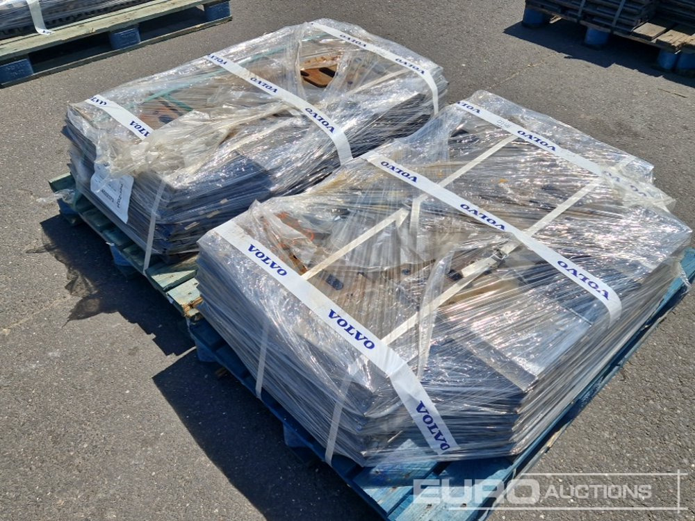 600mm Steel Track Plates to suit Volvo EC290 - 备件 适用于 挖掘机:图1 600mm Steel Track Plates to suit Volvo EC290 - 备件 适用于 挖掘机:图1