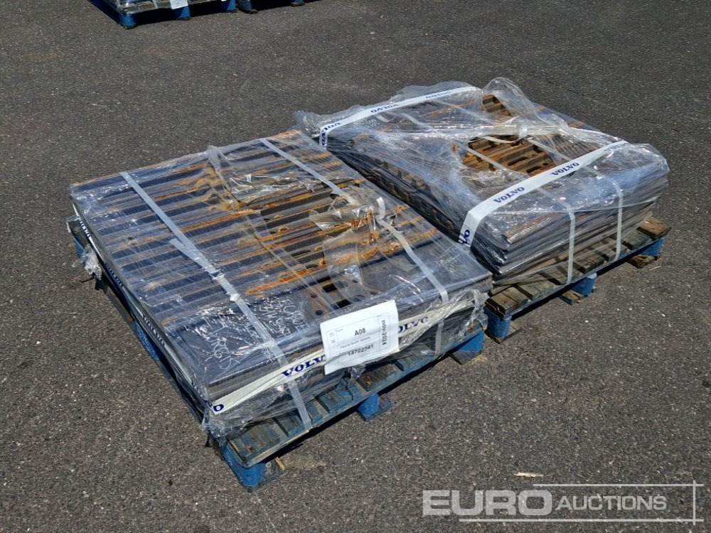 800mm Steel Track Plates to suit Volvo EC200 - 备件 适用于 挖掘机:图1 800mm Steel Track Plates to suit Volvo EC200 - 备件 适用于 挖掘机:图1