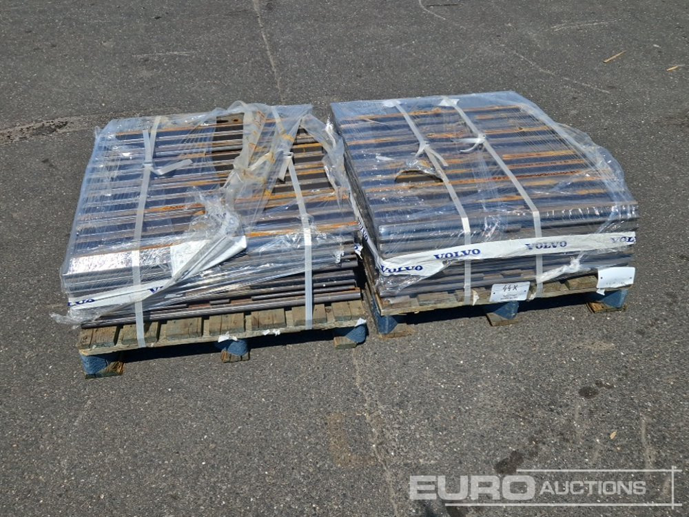 800mm Steel Track Plates to suit Volvo EC200 - 备件 适用于 挖掘机:图4 800mm Steel Track Plates to suit Volvo EC200 - 备件 适用于 挖掘机:图4
