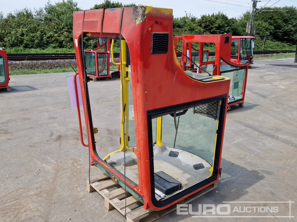 Cabin to suit Yannar VIO57 - 备件 适用于 挖掘机:图2 Cabin to suit Yannar VIO57 - 备件 适用于 挖掘机:图2