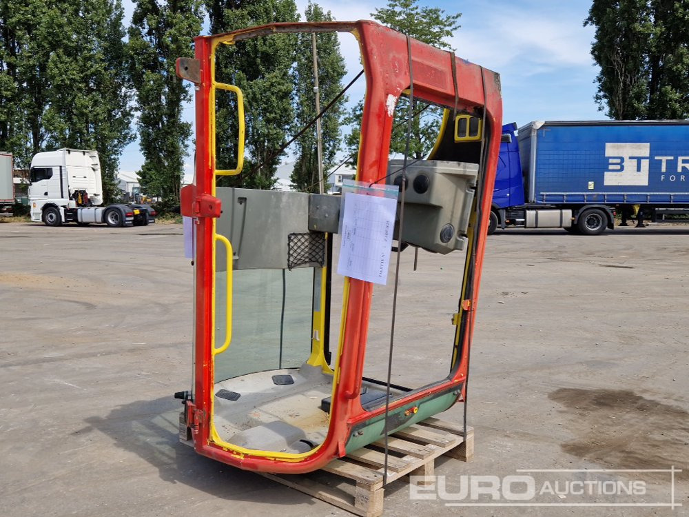 Cabin to suit Yannar VIO57 - 备件 适用于 挖掘机:图1 Cabin to suit Yannar VIO57 - 备件 适用于 挖掘机:图1