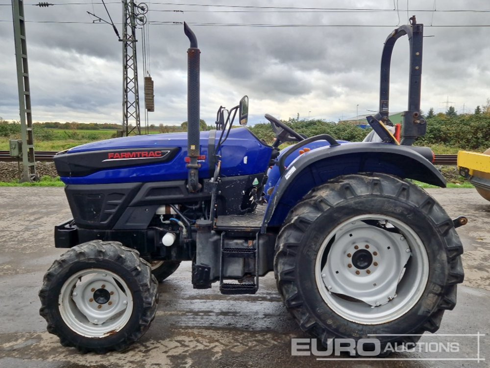 Farmtrac FT6050 - 拖拉机:图2 Farmtrac FT6050 - 拖拉机:图2