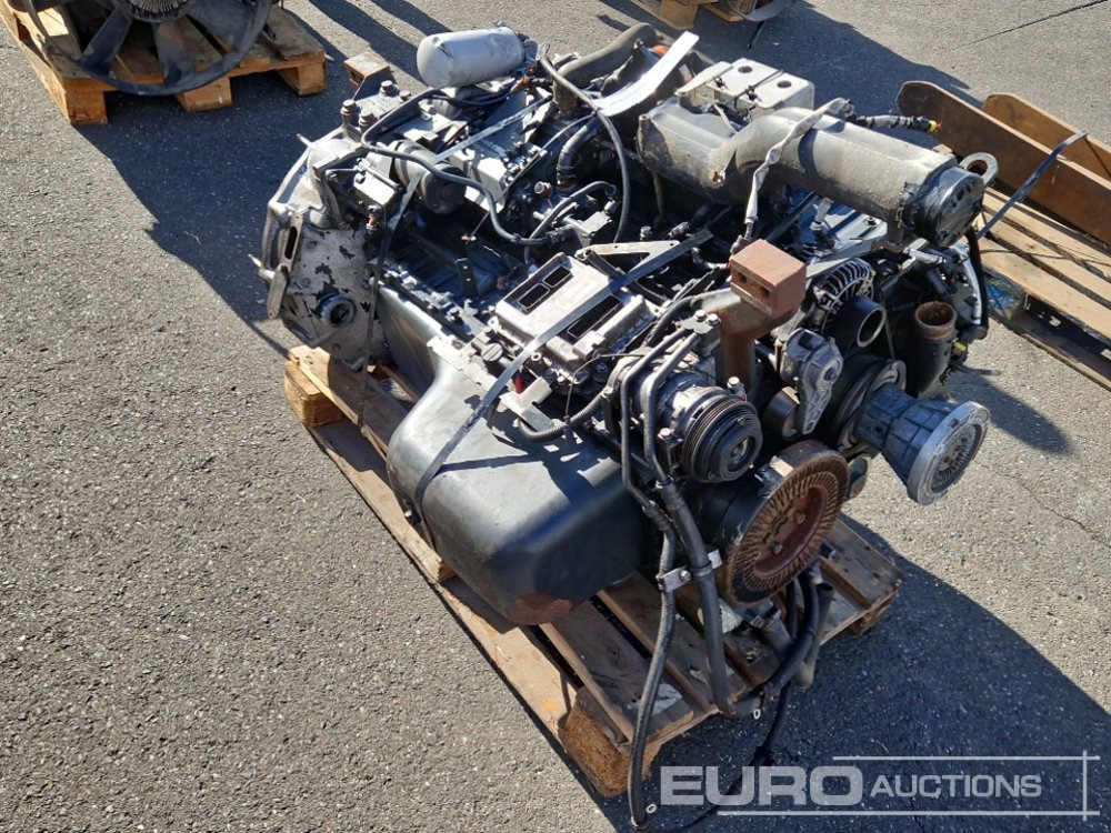 Iveco 6 Cylinder Turbo Diesel Engine - 发动机:图2 Iveco 6 Cylinder Turbo Diesel Engine - 发动机:图2