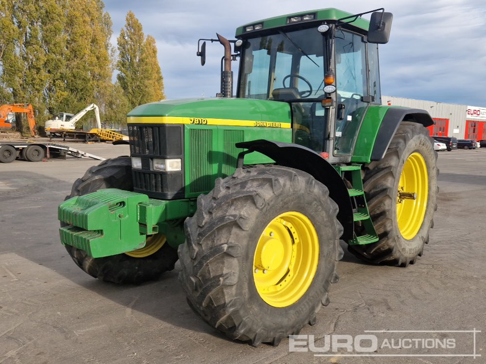 John Deere 7810 - 拖拉机:图1 John Deere 7810 - 拖拉机:图1