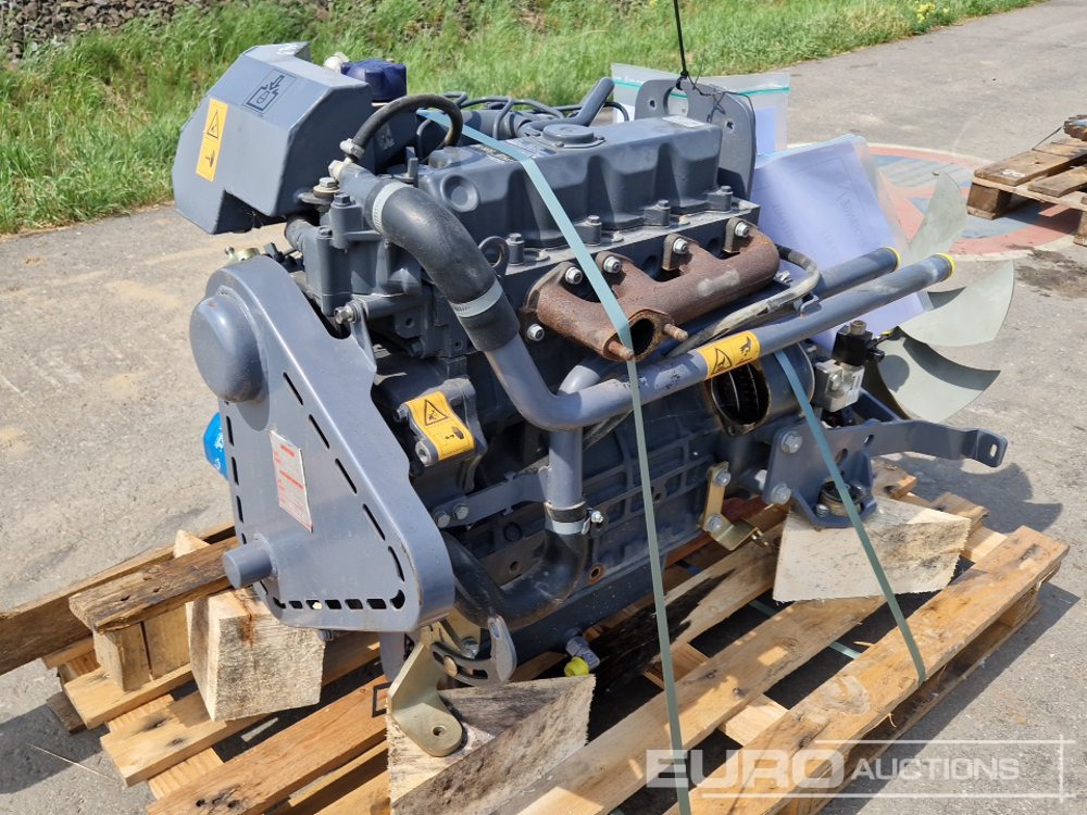 Kubota 4 Cylinder Diesel Engine - 发动机:图1 Kubota 4 Cylinder Diesel Engine - 发动机:图1
