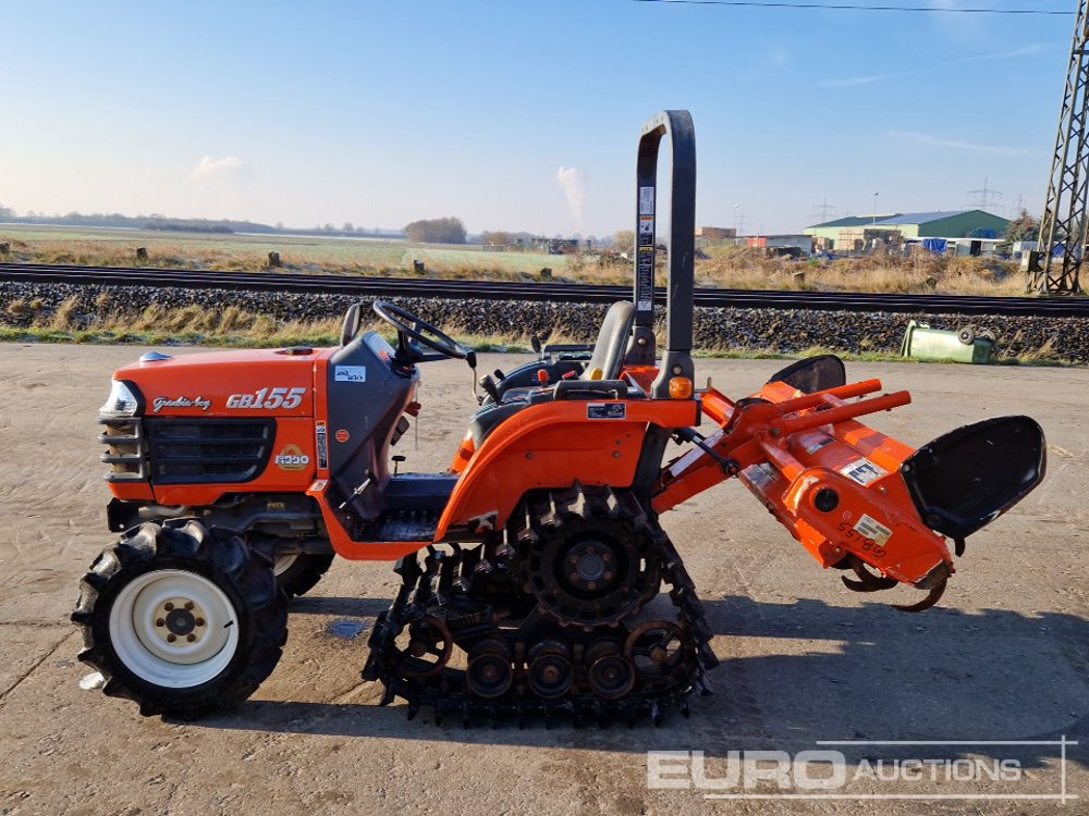 Kubota GB155 - 紧凑型拖拉机:图2 Kubota GB155 - 紧凑型拖拉机:图2