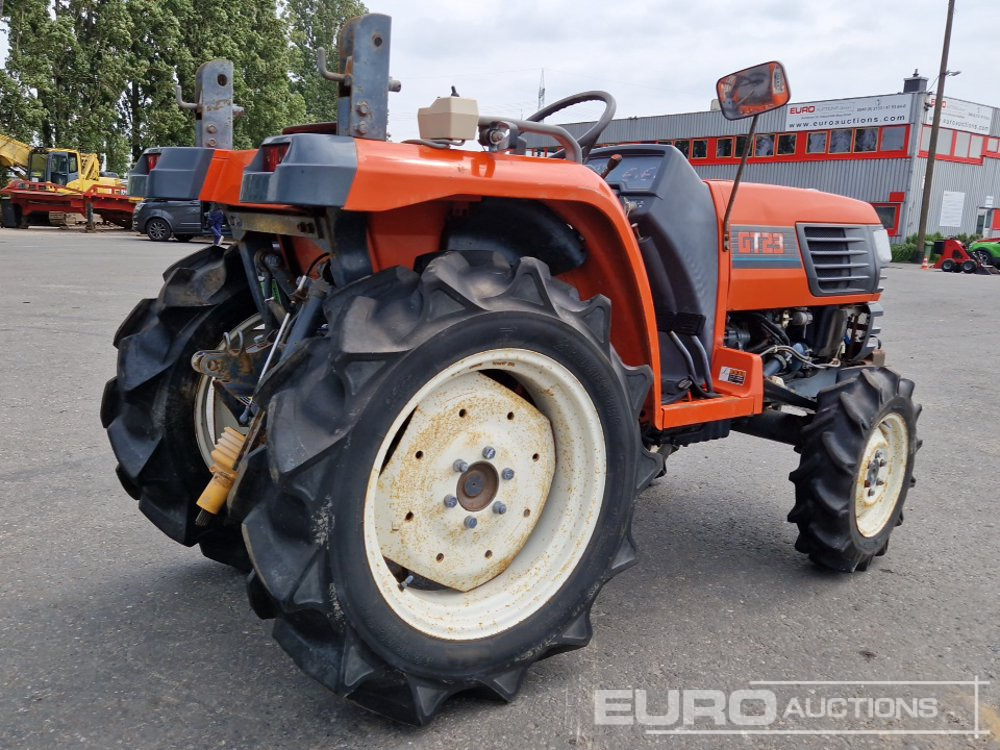 Kubota GT23 - 紧凑型拖拉机:图4 Kubota GT23 - 紧凑型拖拉机:图4