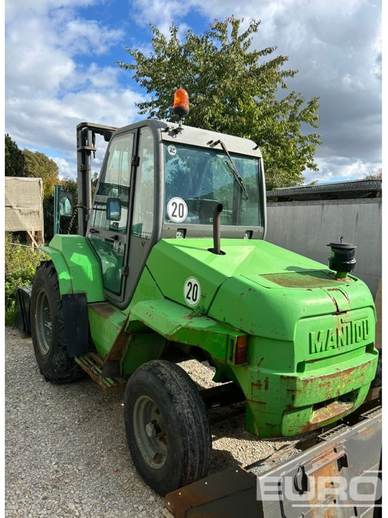 Manitou M26-2 - 越野叉车:图1 Manitou M26-2 - 越野叉车:图1