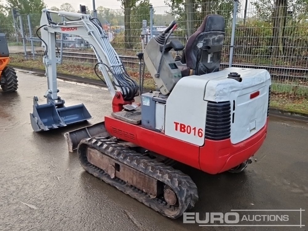 Takeuchi TB016 - 小型挖掘机:图3 Takeuchi TB016 - 小型挖掘机:图3