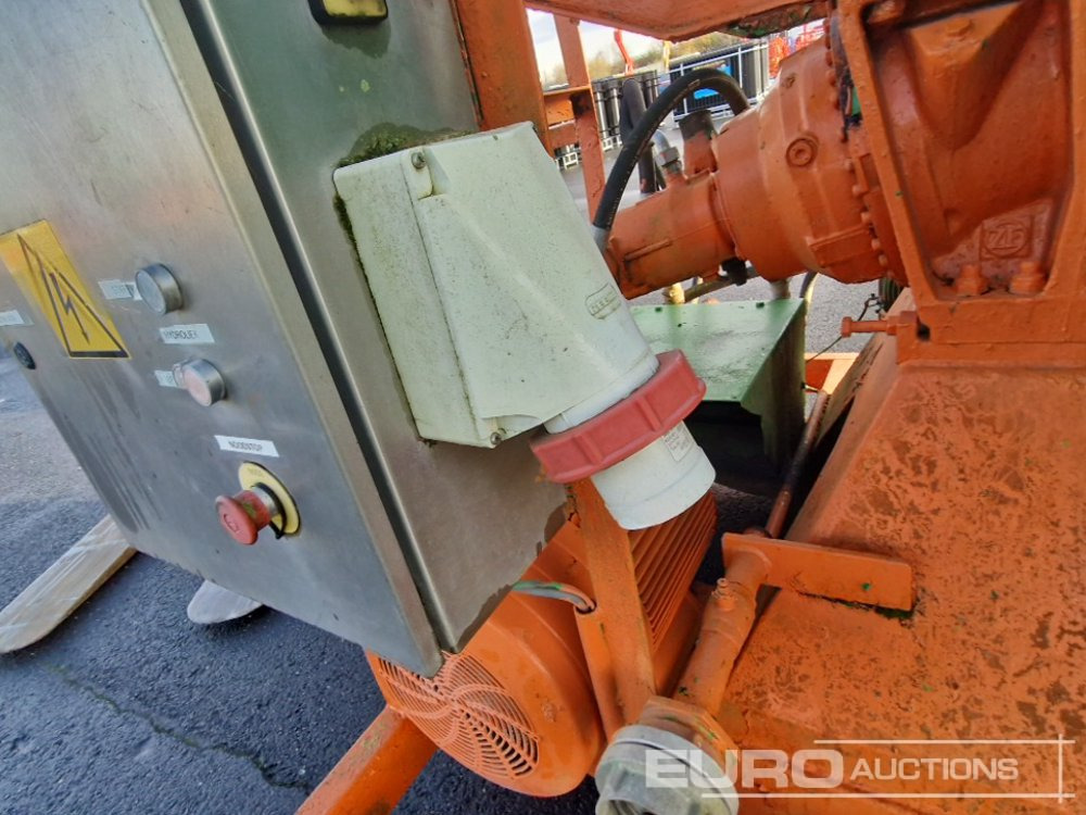 混凝土搅拌机 Truck Mounted Cement Mixer：图10