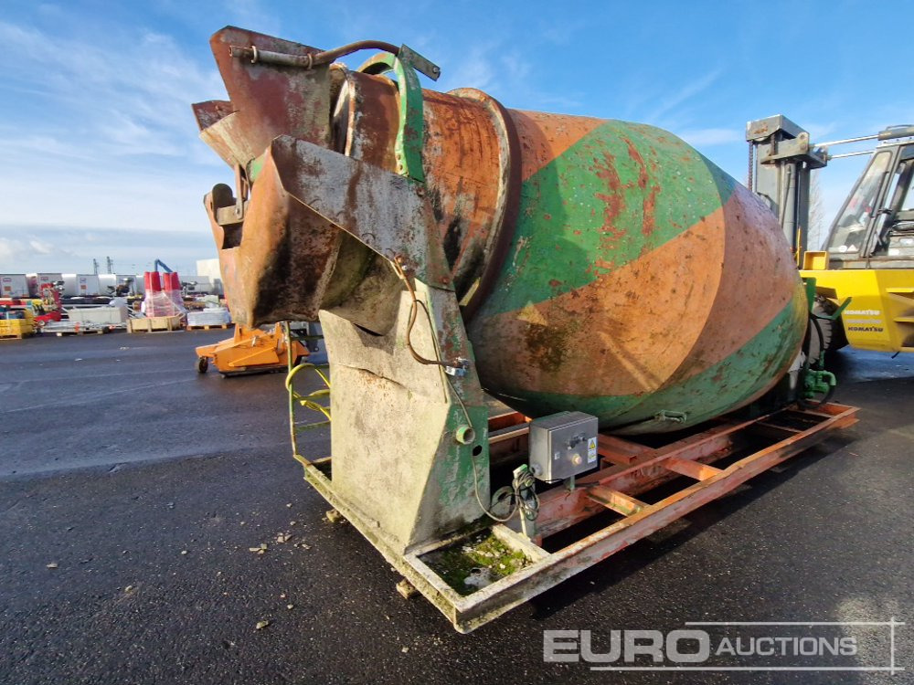 Truck Mounted Cement Mixer - 混凝土搅拌机:图3 Truck Mounted Cement Mixer - 混凝土搅拌机:图3