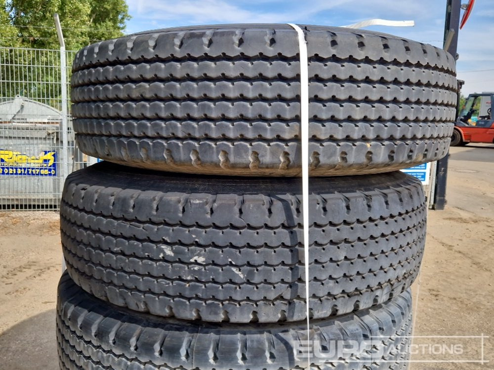 Tyres on Rims (4 of) - 轮胎:图3 Tyres on Rims (4 of) - 轮胎:图3