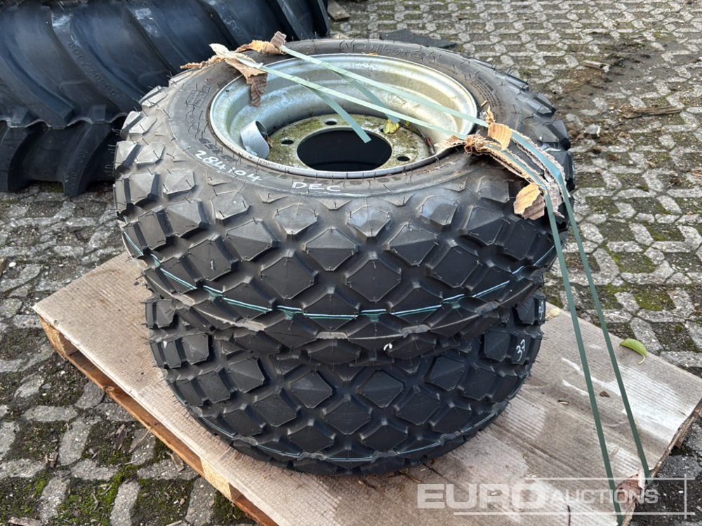 Unused Cultor 10.0/75-15.3 Tyre & Rim (2 of) - 轮胎:图1 Unused Cultor 10.0/75-15.3 Tyre & Rim (2 of) - 轮胎:图1