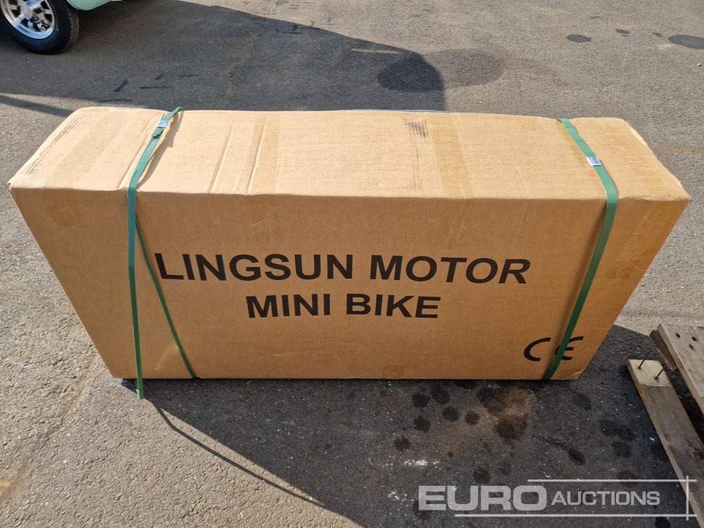 Unused DIRTBIKE 50R-D705 49CC Kids Petrol Motorbike, Automatic - 摩托车:图2 Unused DIRTBIKE 50R-D705 49CC Kids Petrol Motorbike, Automatic - 摩托车:图2